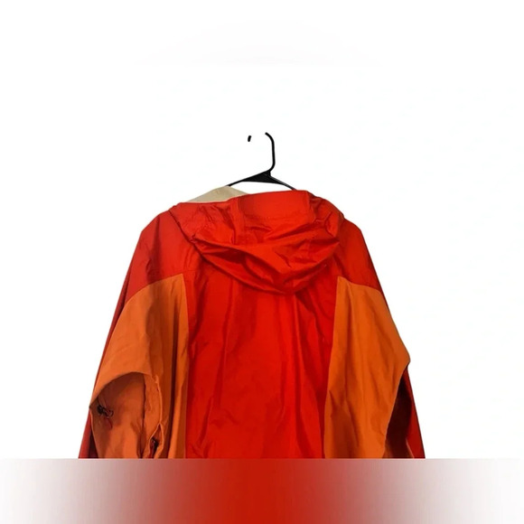 L.L. Bean Orange Lightweight Rain Coat Size XL - Picture 8 of 11